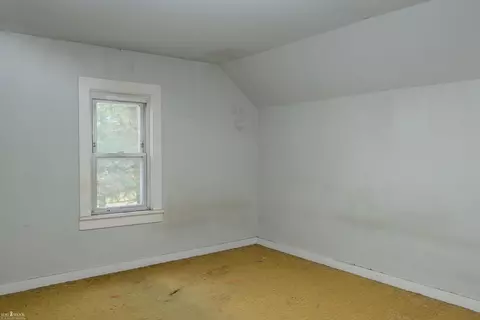 Bedroom - 108 Marion, Owosso, MI 48867 photo 7 of 9