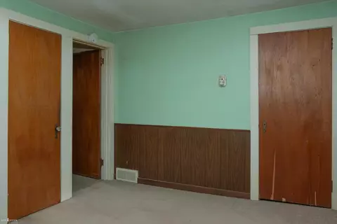 Bedroom - 108 Marion, Owosso, MI 48867 photo 2 of 9