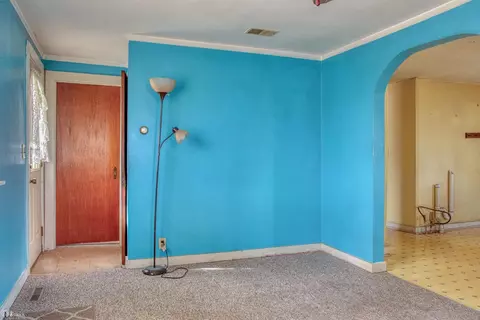 Living - 108 Marion, Owosso, MI 48867 photo 3 of 3
