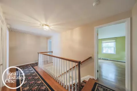 Entry Way - 516 Thorn Tree, Grosse Pointe Woods, MI 48236 photo 5 of 5