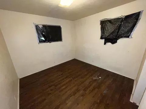 Bedroom - 1259 Sutton, Flint, MI 48504 photo 2 of 2