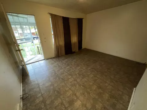 Living - 1259 Sutton, Flint, MI 48504 photo 1 of 1