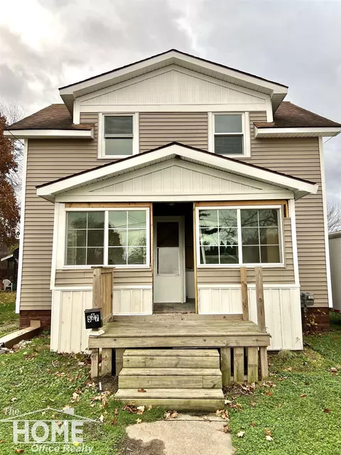 527 Fletcher, Owosso, MI 48867