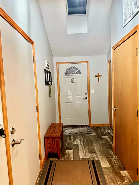 Entry Way - 1582 Dormie, Gladwin, MI 48624 photo 1 of 7
