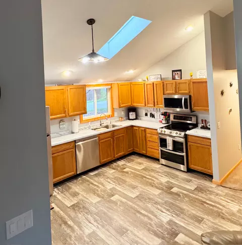 Kitchen - 1582 Dormie, Gladwin, MI 48624 photo 9 of 11