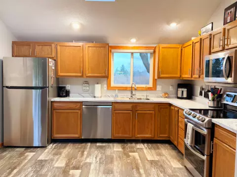 Kitchen - 1582 Dormie, Gladwin, MI 48624 photo 1 of 11