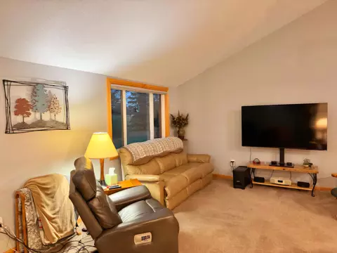 Living - 1582 Dormie, Gladwin, MI 48624 photo 5 of 5