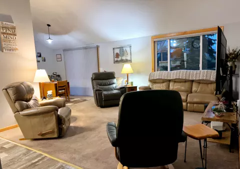 Living - 1582 Dormie, Gladwin, MI 48624 photo 1 of 5