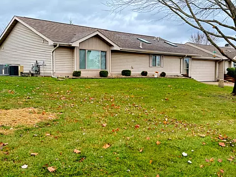 Exterior - 1582 Dormie, Gladwin, MI 48624 photo 3 of 9
