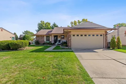 39892 Litke, Clinton Township, MI 48038