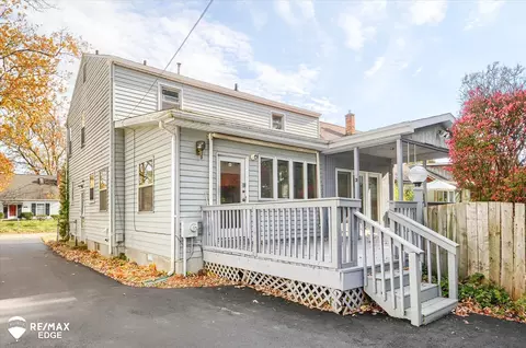 Exterior - 1006 Franklin, Flint, MI 48503 photo 3 of 8