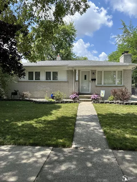 433 Theodore, Monroe, MI 48162 photo 2