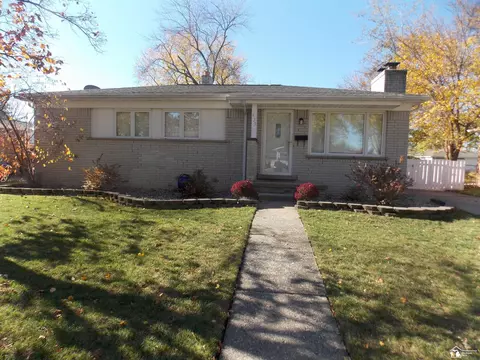 433 Theodore, Monroe, MI 48162 photo 3