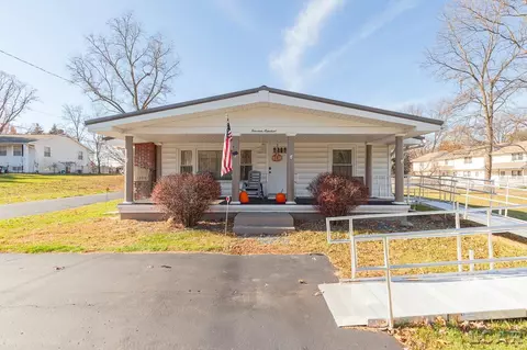 1400 Longfellow, Jackson, MI 49202