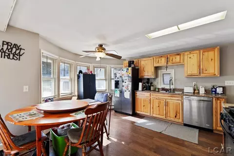 Kitchen - 1400 Longfellow, Jackson, MI 49202 photo 1 of 3