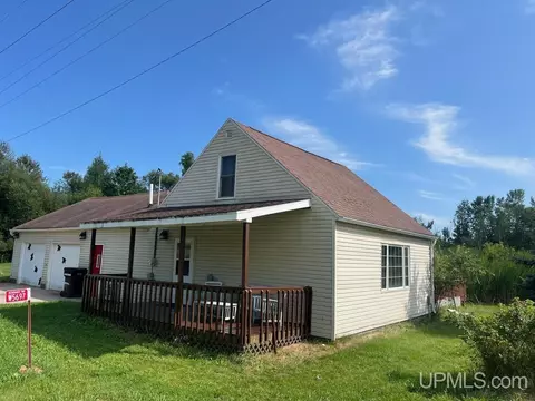 W5697 Elmwood Number 4, Menominee, MI 49858