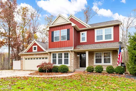 Exterior - 170 Slider, Howell, MI 48843 photo 10 of 11