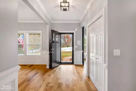 Entry Way - 170 Slider, Howell, MI 48843 photo 1 of 4