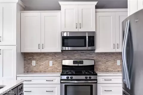 Kitchen - 170 Slider, Howell, MI 48843 photo 6 of 6