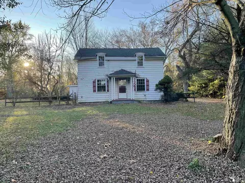 666 Saline St, Petersburg, MI 49270
