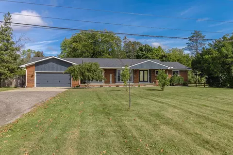4118 S Custer, Monroe, MI 48161
