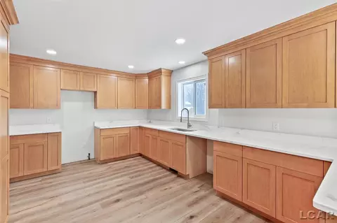 Kitchen - 1088 Preservation, Tecumseh, MI 49286 photo 2 of 5