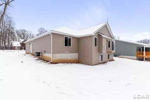 Exterior - 1088 Preservation, Tecumseh, MI 49286 photo 6 of 9