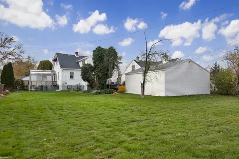 Exterior - 149 S Marias, Clawson, MI 48017 photo 7 of 10