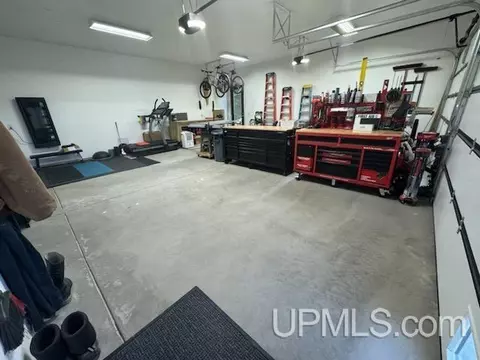 7768 N N Rdg, Munising, MI 49862 photo 14
