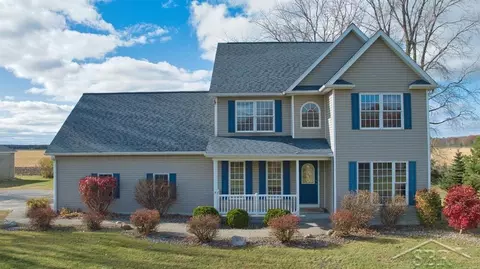 2354 S Sasse, Midland, MI 48640