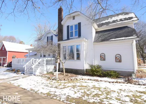 202 N Church, Vernon, MI 48476