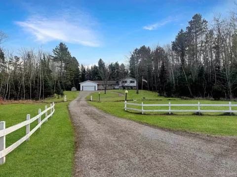 4575 Sandy 1665, Escanaba, MI 49829