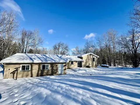 Exterior - 24 Partridge, Ishpeming, MI 49849 photo 28 of 31