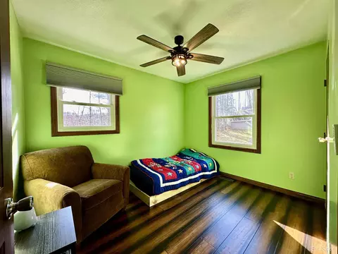 Bedroom - 24 Partridge, Ishpeming, MI 49849 photo 6 of 7