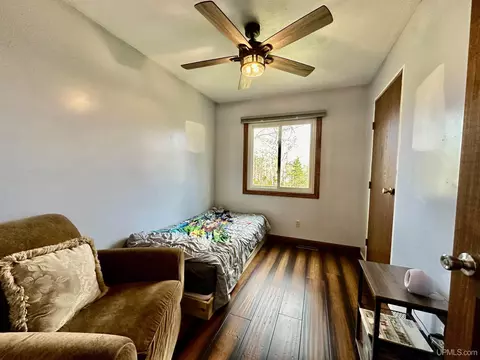 Bedroom - 24 Partridge, Ishpeming, MI 49849 photo 4 of 7