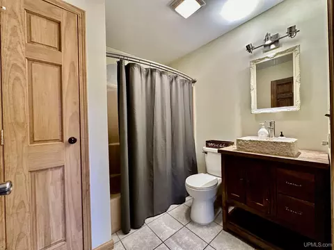 Bath - 24 Partridge, Ishpeming, MI 49849 photo 1 of 4