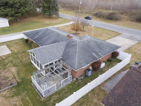 12360 Frost, Hemlock, MI 48626 photo 22