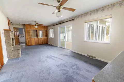 12360 Frost, Hemlock, MI 48626 photo 8