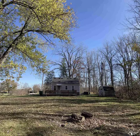 Exterior - 15150 Middlebelt, Romulus, MI 48174 photo 14 of 16
