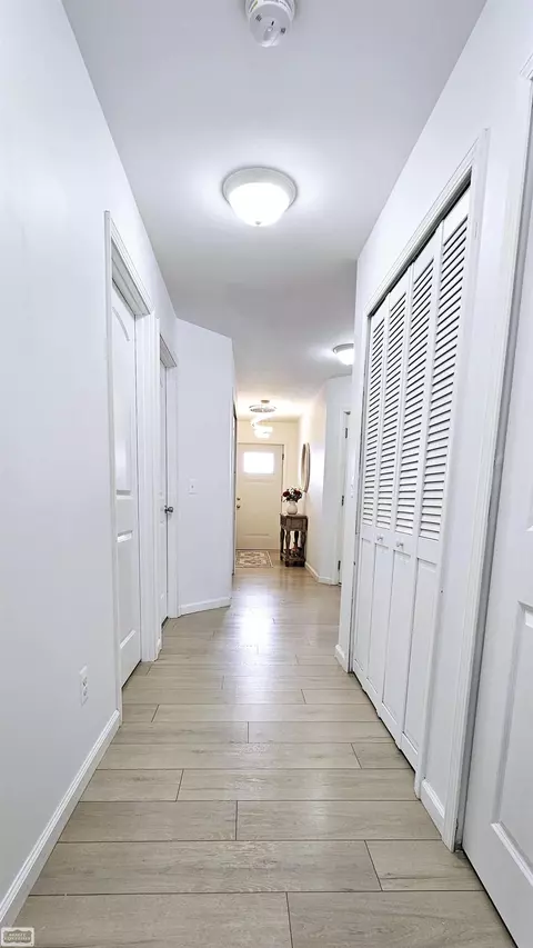 Entry Way - 928 Summer, Algonac, MI 48001 photo 2 of 3
