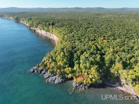 0000 County Road Kt, Marquette, MI 49855