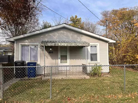 820 Vermilya, Flint, MI 48507