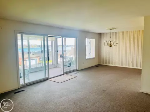 1935 N N Riv #2, Saint Clair, MI 48079 photo 6