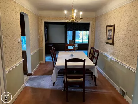 735 Hampton, Grosse Pointe Woods, MI 48236 photo 6