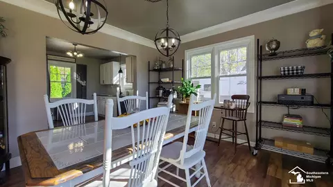 Dining - 3585 Lakeview, Monroe, MI 48162 photo 2 of 3