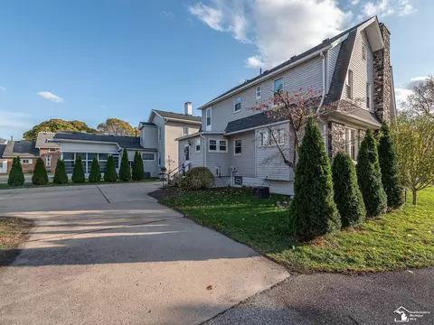 322 W Elm, Monroe, MI 48162 photo 39