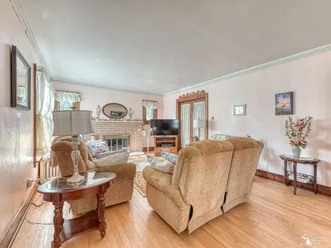 322 W Elm, Monroe, MI 48162 photo 3