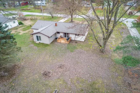 View/Area - 2389 E Ginter, Midland, MI 48640 photo 2 of 2