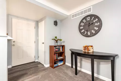 Entry Way - 2389 E Ginter, Midland, MI 48640 photo 1 of 2