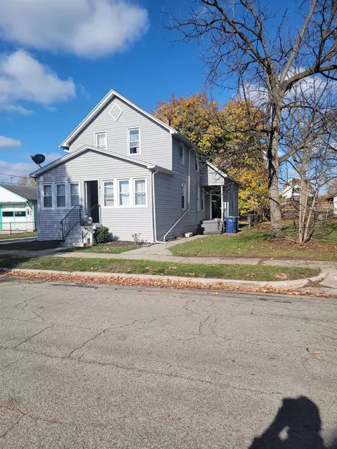 1215 Lafayette, Bay City, MI 48708